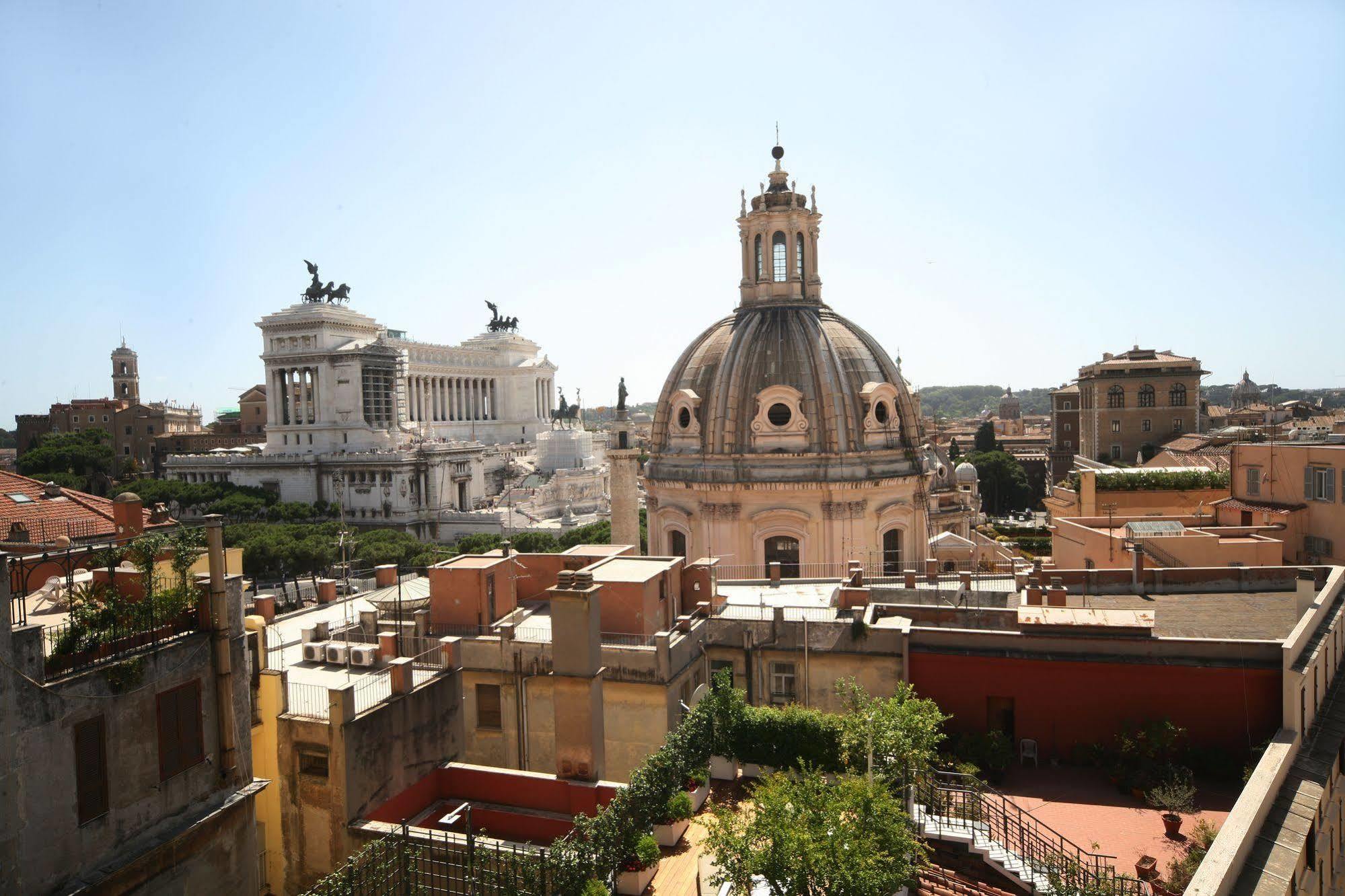 Residenza Torre Colonna Roma Exterior foto